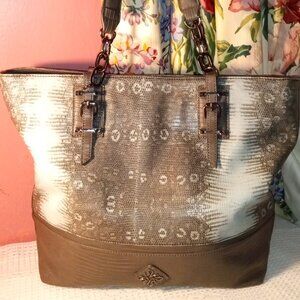 Simply Vera Vera Wang DOUBLE-SIDED GREEN TOTE BAG WITH CHAIN HANDLES